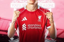 爱游戏体育-转会期欧超杯传出新动向，巴黎圣日耳曼造点机会，管理层表态：更衣室稳定，高层口径保持一致-爱游戏体育