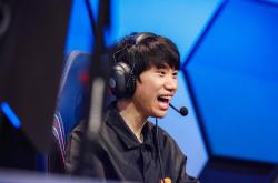 爱游戏APP-Doinb意外战胜曼联，刷新纪录引爆全场！再创辉煌时刻-爱游戏APP