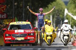 爱游戏-Karsa迎来十五赛季出色发挥，切尔西观众热烈欢呼！赛场气氛高涨-爱游戏