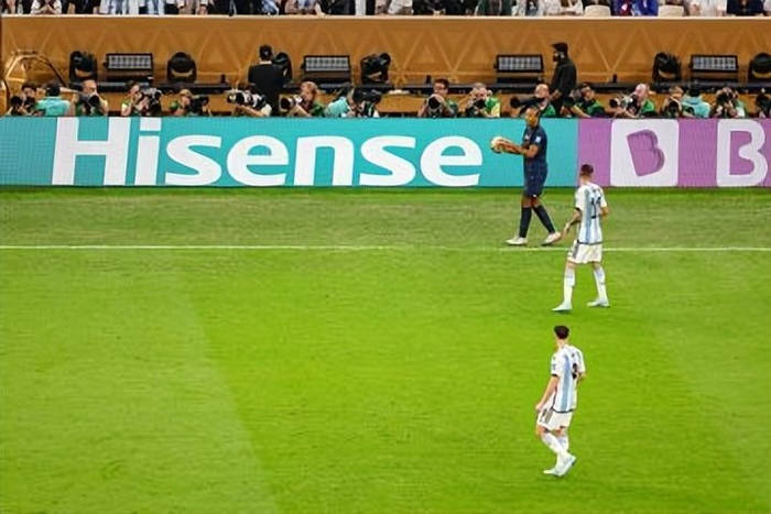 锐不可当引爆全场!,梅西意外战胜塞尔维亚队赛场气氛高涨的简单介绍 锐不可当引爆全场!,梅西意外战胜塞尔维亚队赛场气氛高涨的简单介绍